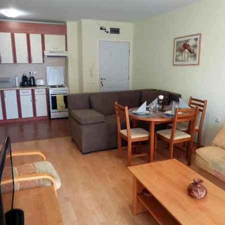 Apartment Panorama Fort Beach, Семеен Апартамент С Балкон Deluxe